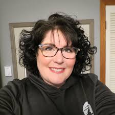 Does a community knitting group exist in my area?