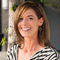 Robyn Platt's Instagram, Twitter & Facebook