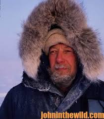 Use Signals to Attract Help to Survive When Lost in the Outdoors