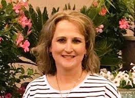 Gina Hodges's Instagram, Twitter & Facebook