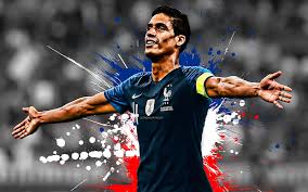 Karena dalam hampir satu dekade terakhir ia menjadi bagian dari lini pertahanan los blancos. Raphael Varane France National Football Team Striker French Football Player Hd Wallpaper Peakpx