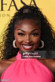 279 Loren King Photos & High Res Pictures