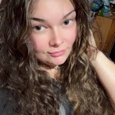 Your family will love this easy dessert! I make banana cream rice krispies  treats.