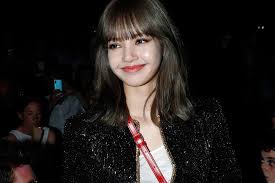 Blackpink lisa 2018 osaka concert solo stagen — lemon ~ faded ~ attention 03:34. Blackpink Lisa To Make Solo Debut In June 2021 Zemeds
