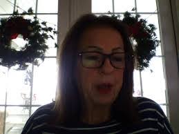 Colleen Wray's Instagram, Twitter & Facebook