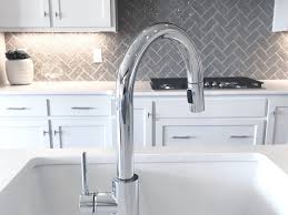 what is a farmhouse sink: beginners