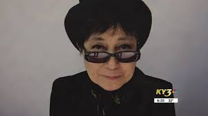 Yoko Ono "Mend Piece"