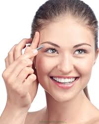 Hướng dẫn chọn dáng lông mày cho mặt tròn