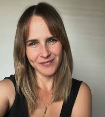 Turns out this blonde didn't have more fun 😆 thank you @hairby.anette for  working your magic