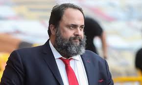 Το καλοκαίρι που συναντά την όμορφη και γεμάτη ενέργεια κλαίρη του θυμίζει. O Baggelhs Marinakhs Gia To Tragoydi E3apsh O Ti E3aptei To Oneiro Einai Erwtas Pic Fosonline