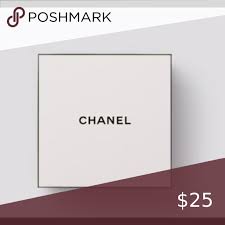 Brand New White Chanel Gift Box 10 6 X10 6 In 2021 Holiday Gift Box White Gift Boxes Holiday Snow Globe