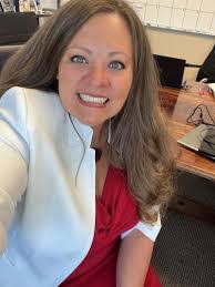 Erin Acheson's Instagram, Twitter & Facebook