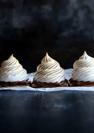 2 whipping up marshmallow buttercream. Fluffy Marshmallow Frosting Recipe Cookies And Cups