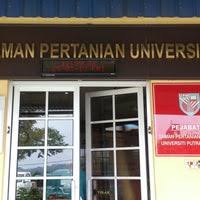 Питомники и садовые принадлежностирядом с nursery kelapa sawit taman pertanian universiti. Pejabat Am Taman Pertanian Universiti Tpu Upm