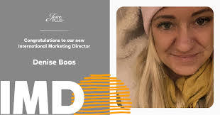 Denise Boos's Instagram, Twitter & Facebook