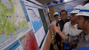 Didominasi interior warna putih, rumah dinas arumi dan emil dardak punya banyak kamar. Fokus Trenggalek Emil Dardak Belum Pikirkan Maju Di Pilgub Jatim Merahputih