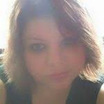 Amanda Bruff's Instagram, Twitter & Facebook