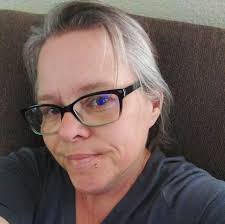 Is this huge chicken poop normal?