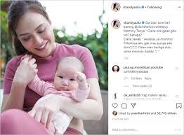 Welcome to facebook page official shandy aulia. Shandy Aulia Ungkap Bayi Cantiknya Berubah Jadi Galak Gara Gara Bakal Punya Adik