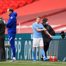 Kevin de bruyne plays the position midfield, is 29 years old and 181cm tall, weights 68kg. Manchester City Handed Kevin De Bruyne Injury Scare Ahead Of Carabao Cup Final With Tottenham Football London