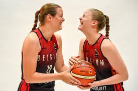 The washington mystics forward emma meesseman scored no few than 32 of belgium's 85 points. Na Billie Viert Ook Tweelingzus Becky Haar Debuut Bij Belgian Cats Basketball Belgium