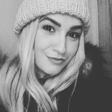 Amy Holden (@amessssX)