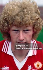 Ashley Grimes's Instagram, Twitter & Facebook