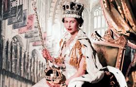 Queen is a british rock band formed in london in 1970 from the previously disbanded smile (6) rock band. Queen Elizabeth Ii History