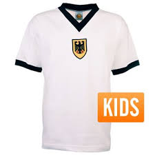 Muller en hummels duitsland kleding het duitsland. Toffs West Duitsland Retro Ringer T Shirt Kids Wit Sportus Nl