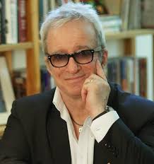 Ladies and Gentlemen, Alan Swan…