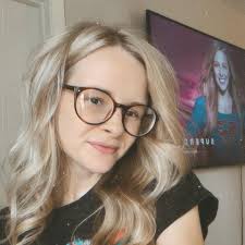 Doritos or Bar•B•Q chips with Sour Cream 😋