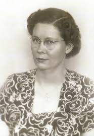 Okie Poet' Wilma McDaniel honored at Tulare Historical Museum