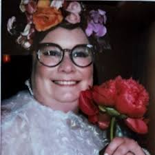 Felicity Watson (@felixexplody)