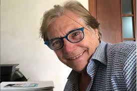 Nino D'Angelo nonno per la quarta volta: "Finalmente ho abbracciato  Gaetano"