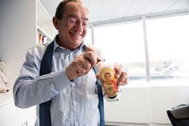 He is widely known simply by his initials, jpp. Apres 30 Ans De 13 Heures Jean Pierre Pernaut Enfin Libre Au Dejeuner