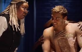 Ghost is a 1990 romantic drama film starring patrick swayze, demi moore, tony goldwyn and whoopi goldberg, written by bruce joel rubin and directed by jerry. Whoopi Goldberg Lets Love Get Messy In Ghost Inspired Promo For The Bachelor Lbbonline