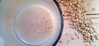 Hafermilch Rezept Aus Haferflocken Wasser Und Salz Selber Machen In 2021 Hafermilch Rezepte Hafermilch Selber Machen Hafermilch