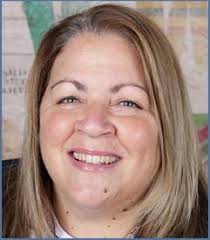 It is with the heaviest of hearts that I have to write this post.  Unfortunately today, we lost our sweet Mrs. Jenn. She passed away from the  result of a brain aneurysm.