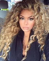 Lizette (@letresschichair) · Instagram 照片和视频