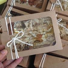 Caixa Para Doces Convite Padrinhos No Elo7 Minas Atelie 884f2f Convite Padrinhos Caixa De Doces Convite Padrinhos Casamento No detalhe dos convites de para padrinhos de casamento, o post traz uma ajudinha extra com ideias de como convidar amigos. caixa de doces convite padrinhos casamento