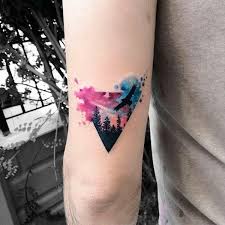 Geometric Watercolor Tattoo Ideas Tatuagens Criativas Tatuagens Tatuagem