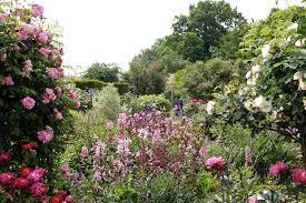 Schau dir unsere auswahl an sissinghurst garden an, um die tollsten einzigartigen oder spezialgefertigten, handgemachten stücke aus unseren shops zu finden. Sissinghurst Castle Garden Der Bekannteste Englische Garten Heikes Reiseblog
