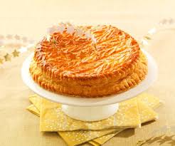 Galette Des Rois A La Creme D Amande Cookidoo La Plateforme De Recettes Officielle De Thermomix Galette Des Rois Idee Recette Alimentation