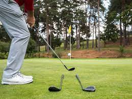 You join me now on the side of the chipping green, we are going to be chipping onto the green trying to work on getting this golf ball up and down. 4 Chipping Drills Guaranteed To Lower Your Scores