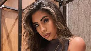 Indigenous Perth influencer accuses bargain store of racially profiling  her: 'We got a separate set of rules in life'