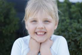 Can someone fix this photo? It is very blurry, and not so sharp. Tnx!