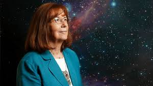 Maria Teresa Ruiz La Mujer De Las Estrellas Maria Carolina Chapellin De Mirabal María jesús ruiz posa con curro y con sus dos hijas en su momento más difícil. teresa ruiz la mujer de las estrellas
