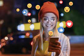 Que diferencia y distingue cada una de ellas, cual es el atractivo que hace posible que tantas personas se interesen y participen. Juegos Macabros En Redes Sociales Juegos Y Redes Sociales Juegos Y Redes Sociales By Baju Luar