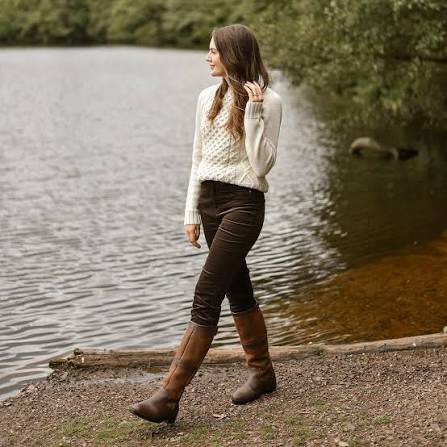 Simple country elegance We love the simplicity of @townlifecountrystyle 's  look, from our Shanley jumper with traditional Aran stitching down to the  Flattering Sligo Country Boots. Dressed up or down, where will