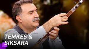 Erdal Erzincan'dan Efsane Saz Şovu